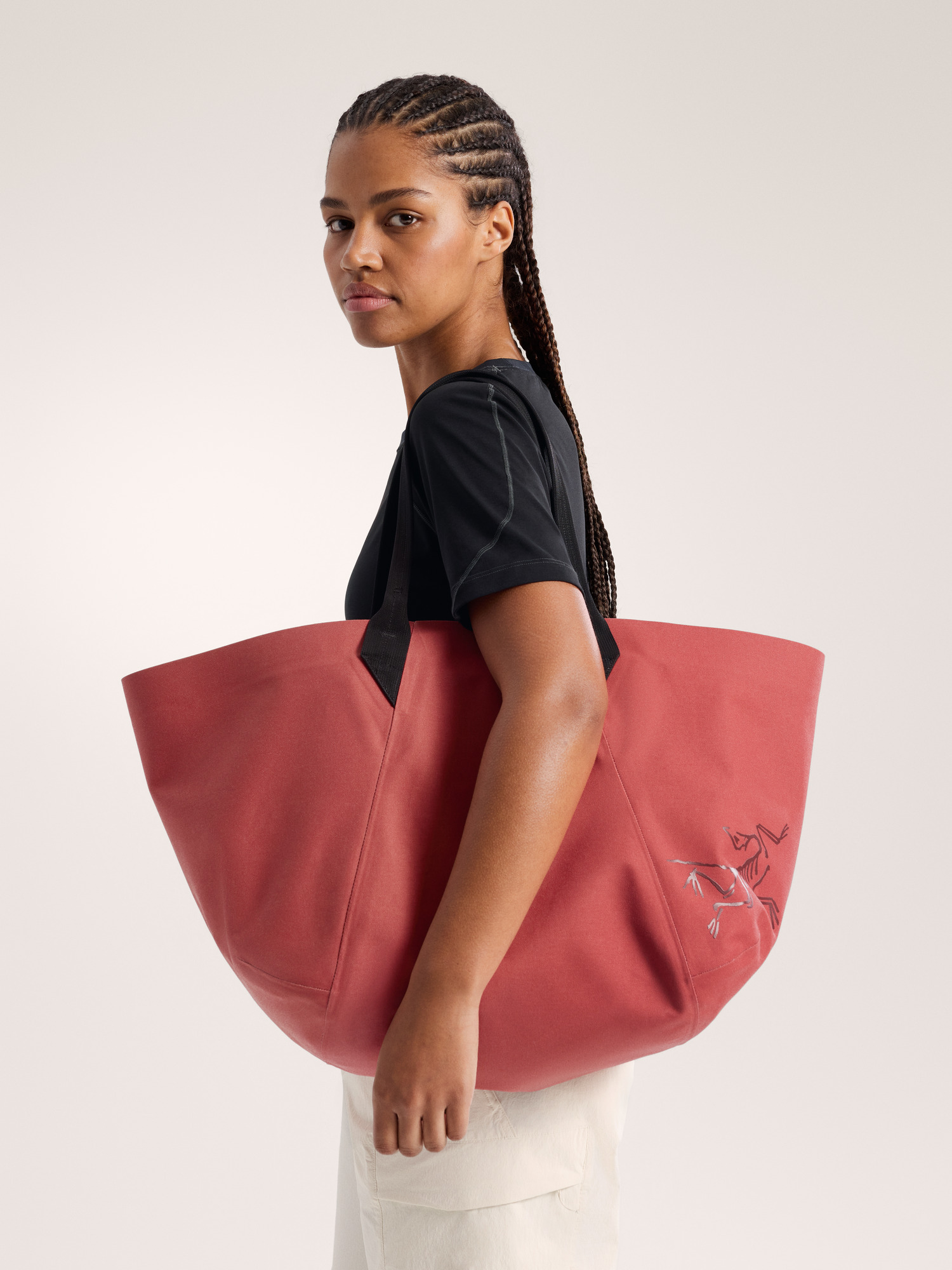 Carrier 45 Gear Tote | Arc'teryx United States