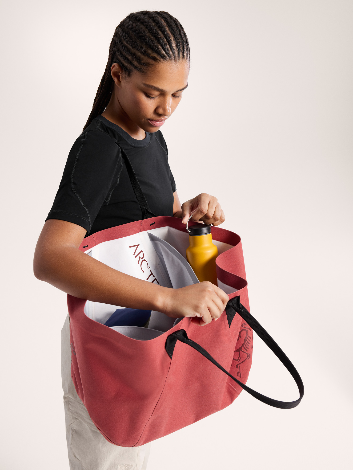 Carrier 45 Gear Tote | Arc'teryx Switzerland