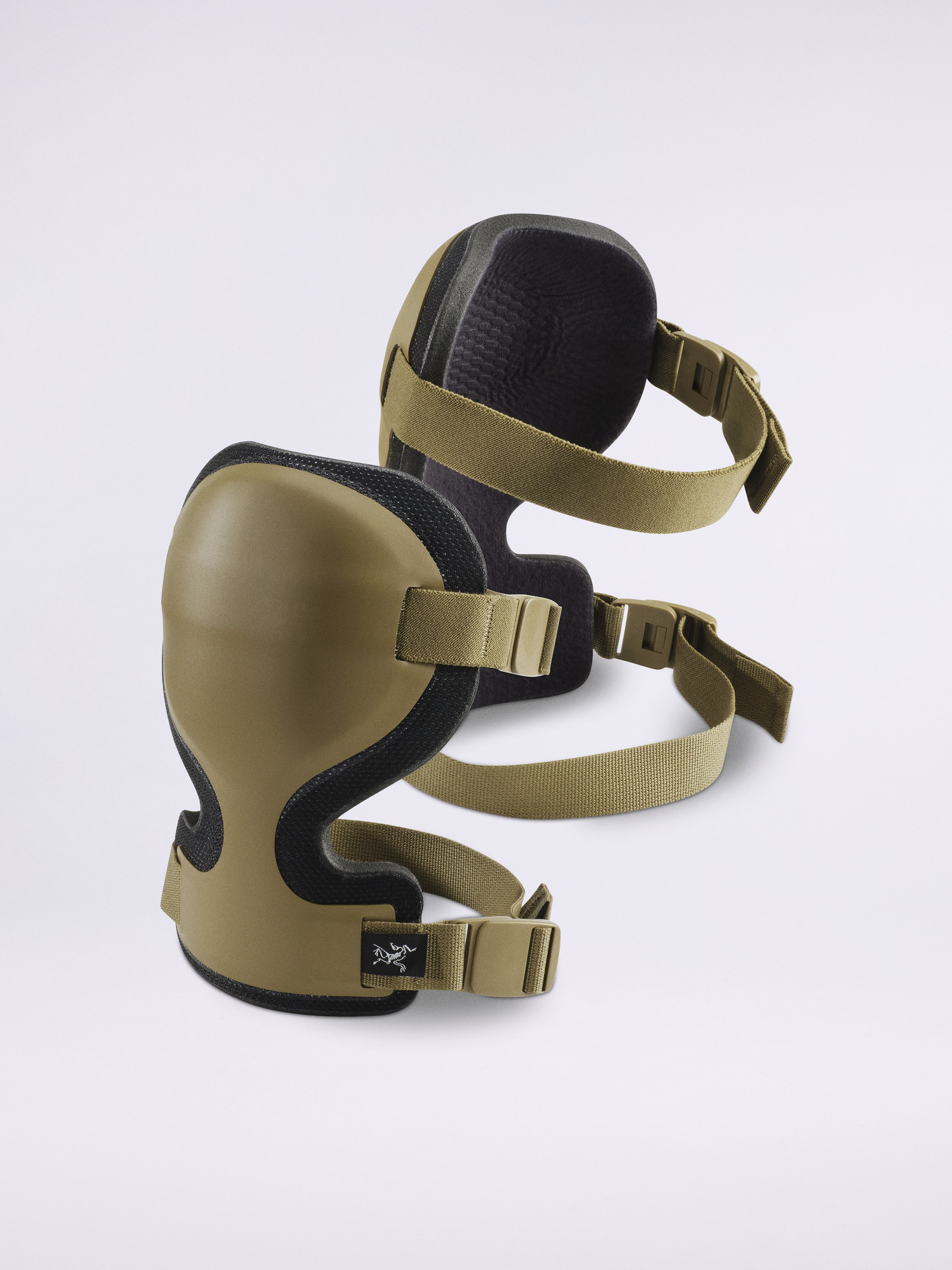 ARCTERYX LEAF COMBAT KNEE CAP 定価以下 Combat Knee Cap