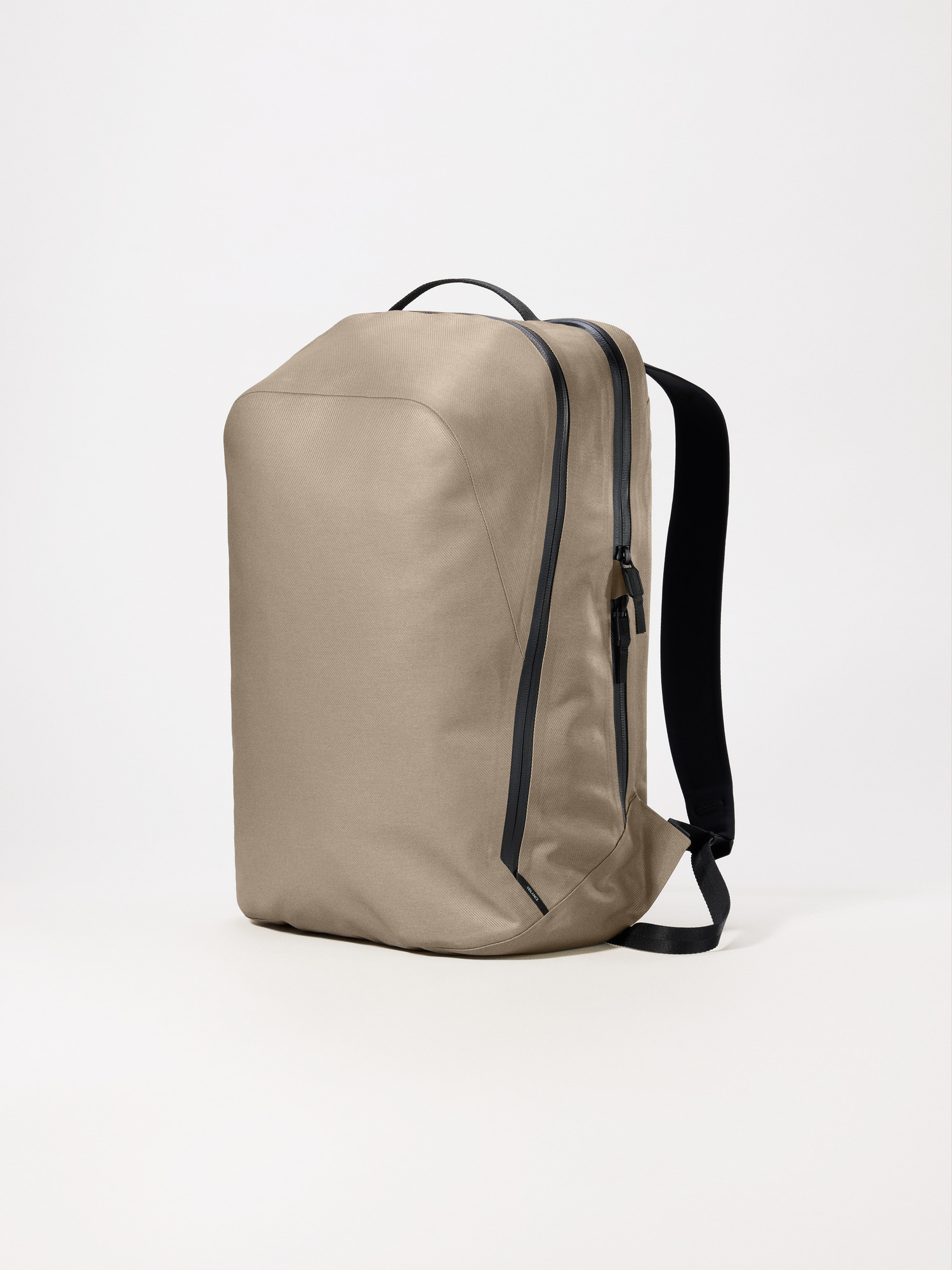 A*c様 ARC’TERYX VEILANCE Anodic Backpack Anodic Backpack | Arc'teryx Netherlands