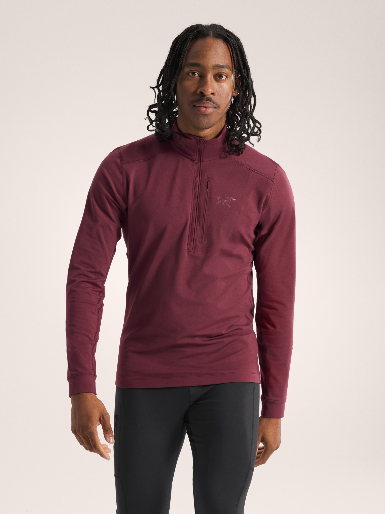 S26-X000009425-Rho-LT-Zip-Neck