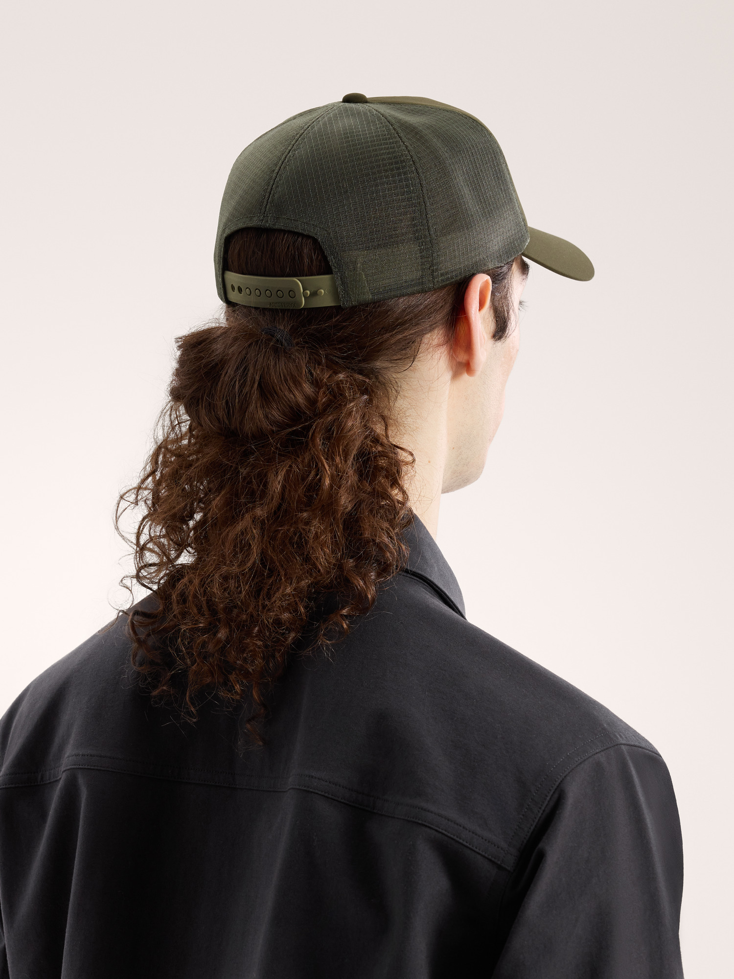 【新品】ARC'TERYX Bird Word Trucker Hat S/M arc-teryx-bird-word-trucker-