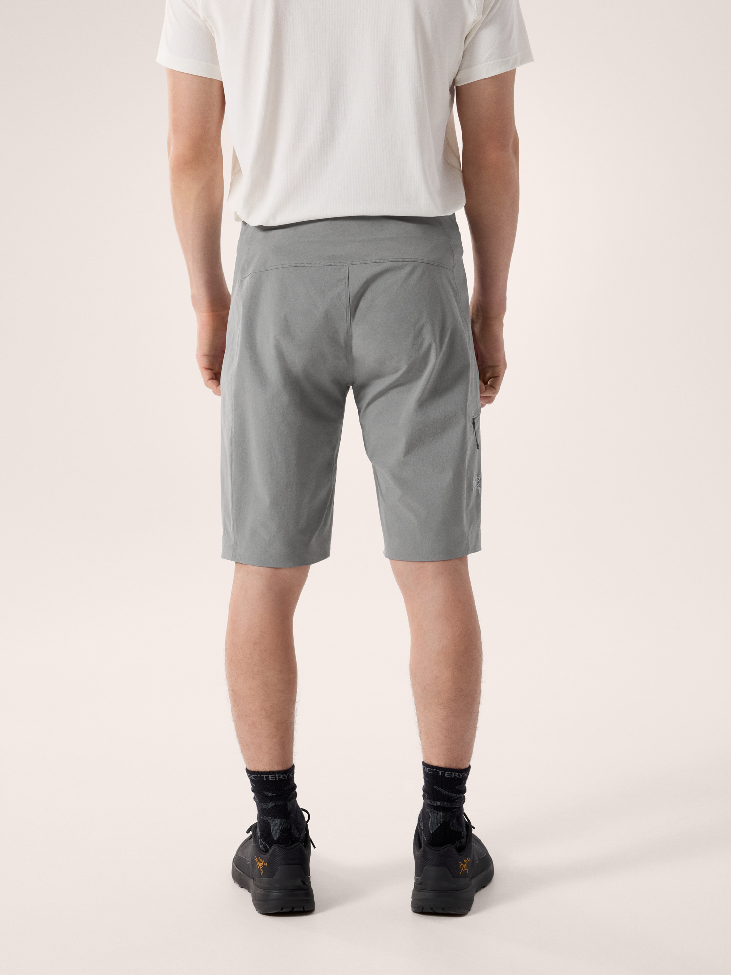 S26-X000009526-Gamma-SL-Short-