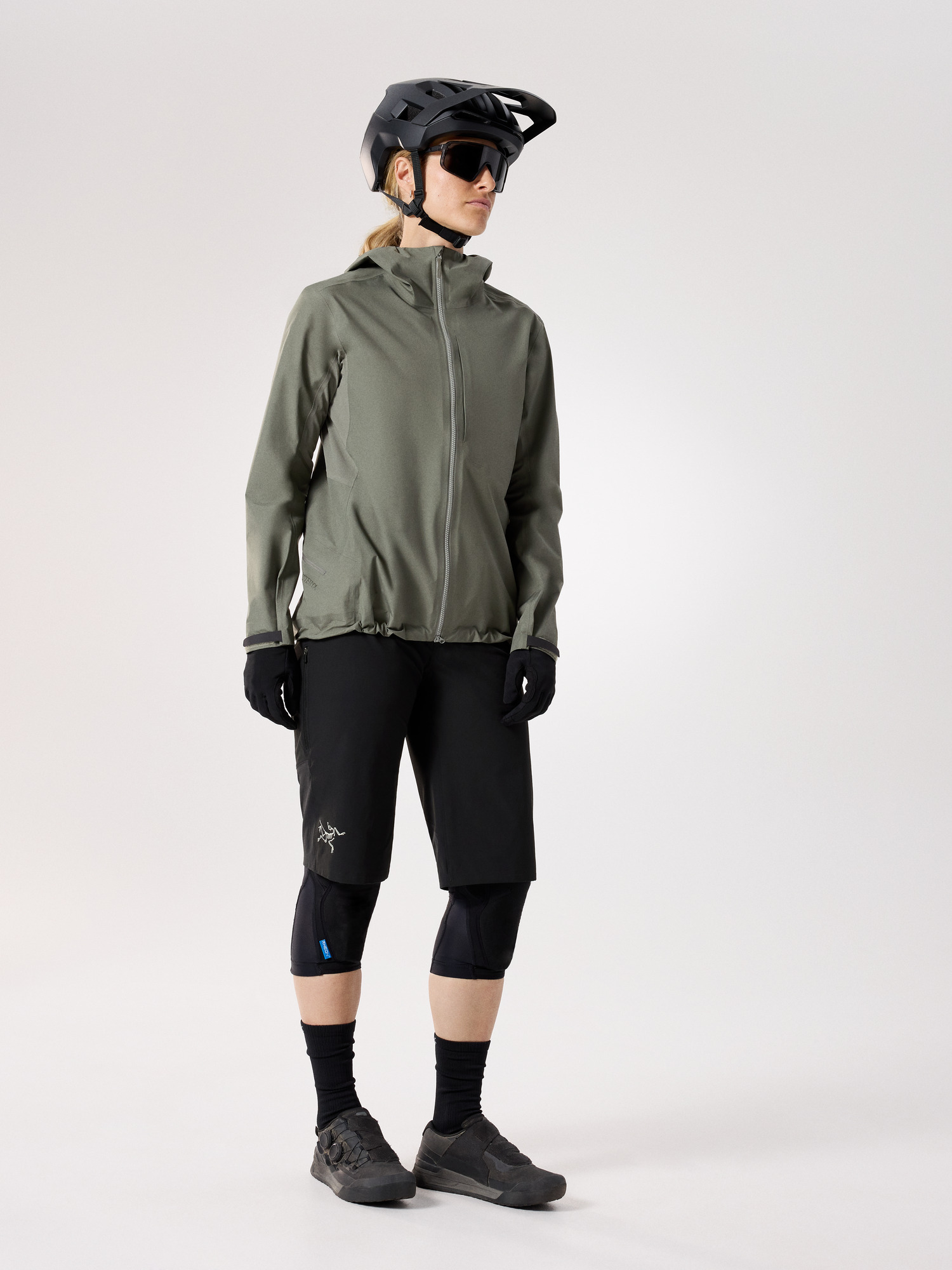 Женская куртка Arc'teryx Rhoam Hybrid, цвет: Forage — фото 6