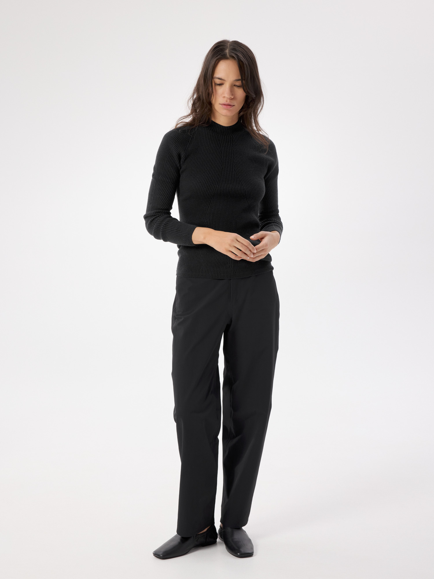 S26-X000009735-Conic-Wool- 