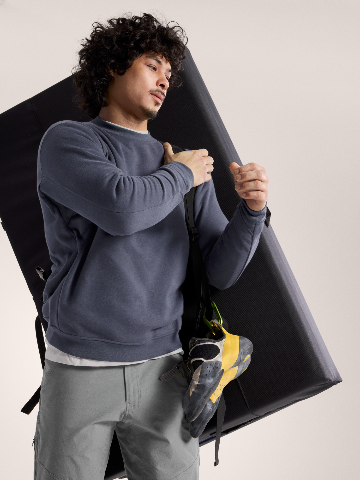 Emblem Fleece Crew Neck Pullover Men's | Arc'teryx United States