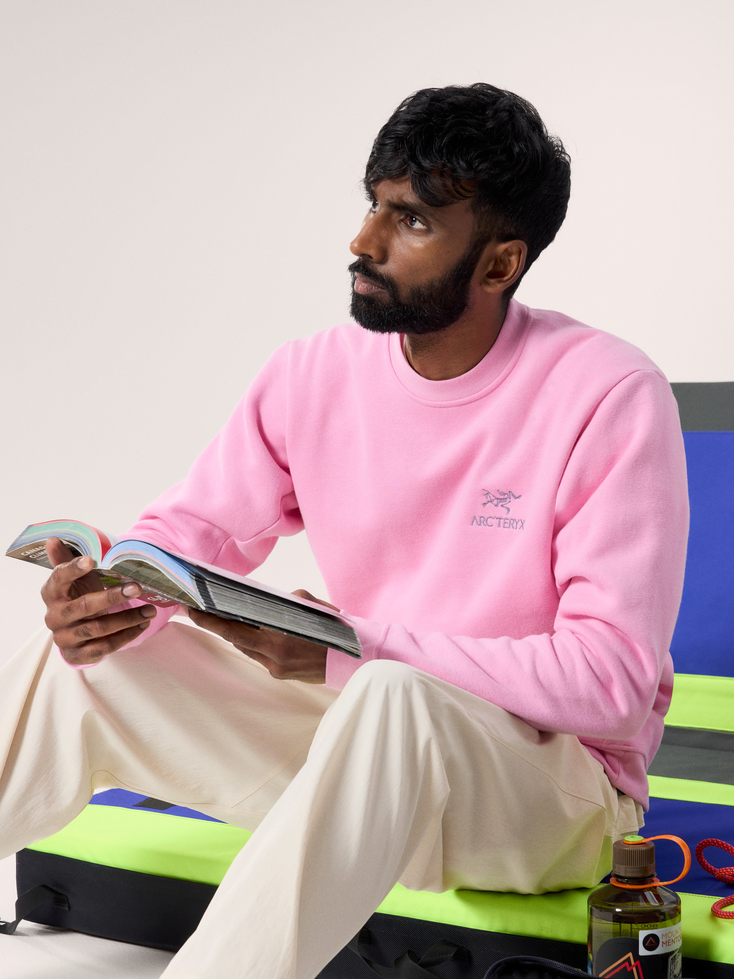 Emblem Fleece Crew Neck Pullover Men