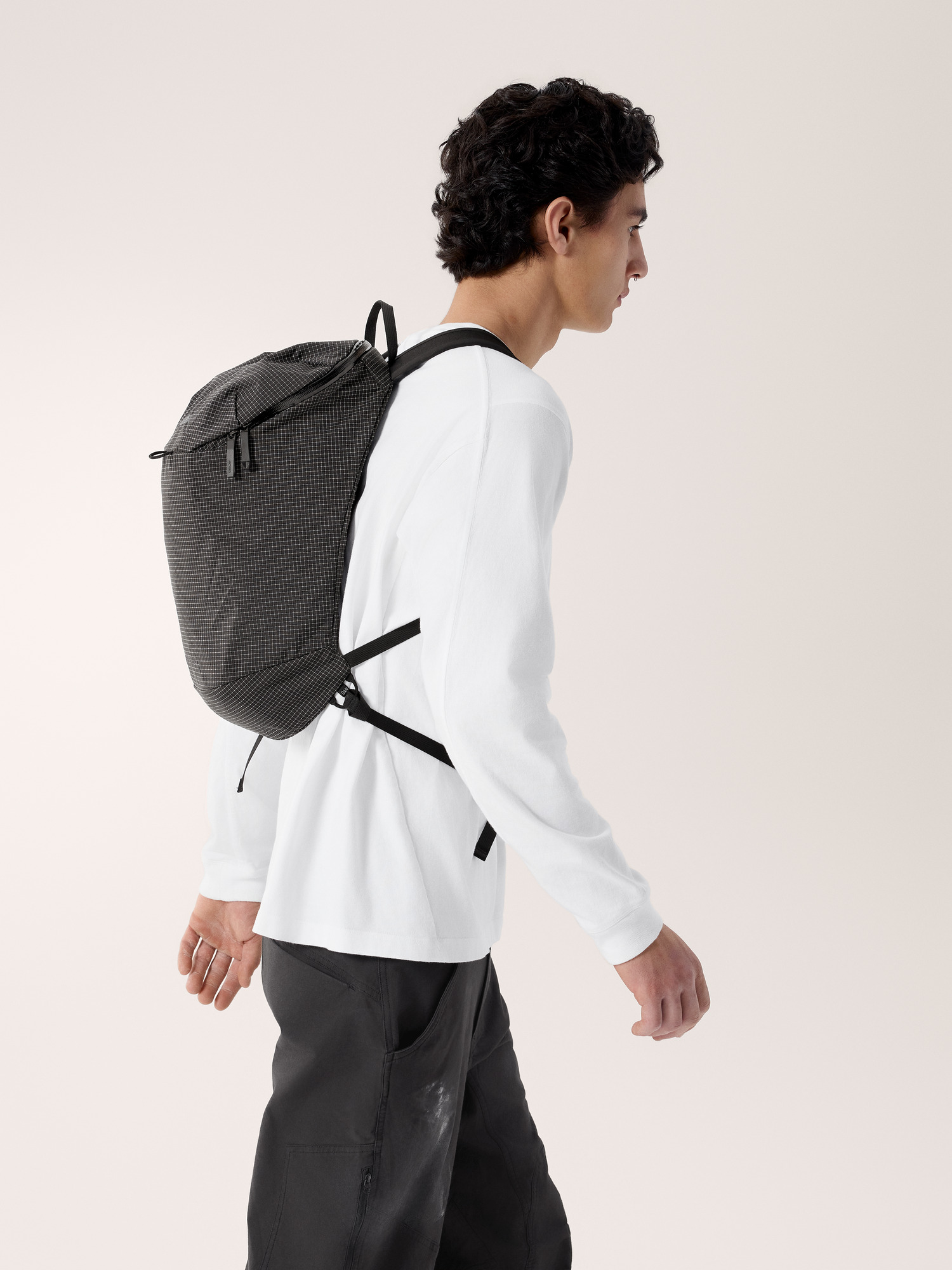 Konseal 15 Backpack | Arc'teryx Canada
