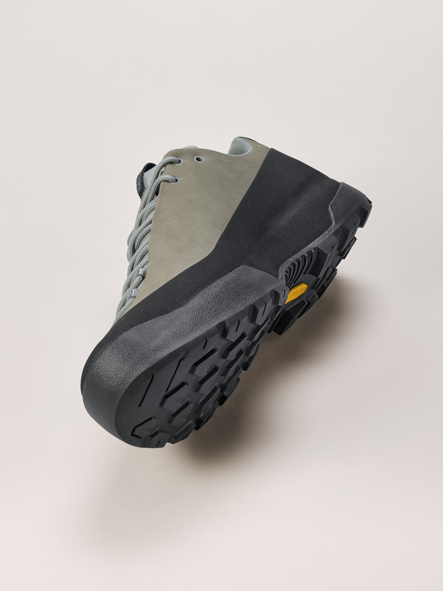 S26-X000009834-Konseal-Shoe-