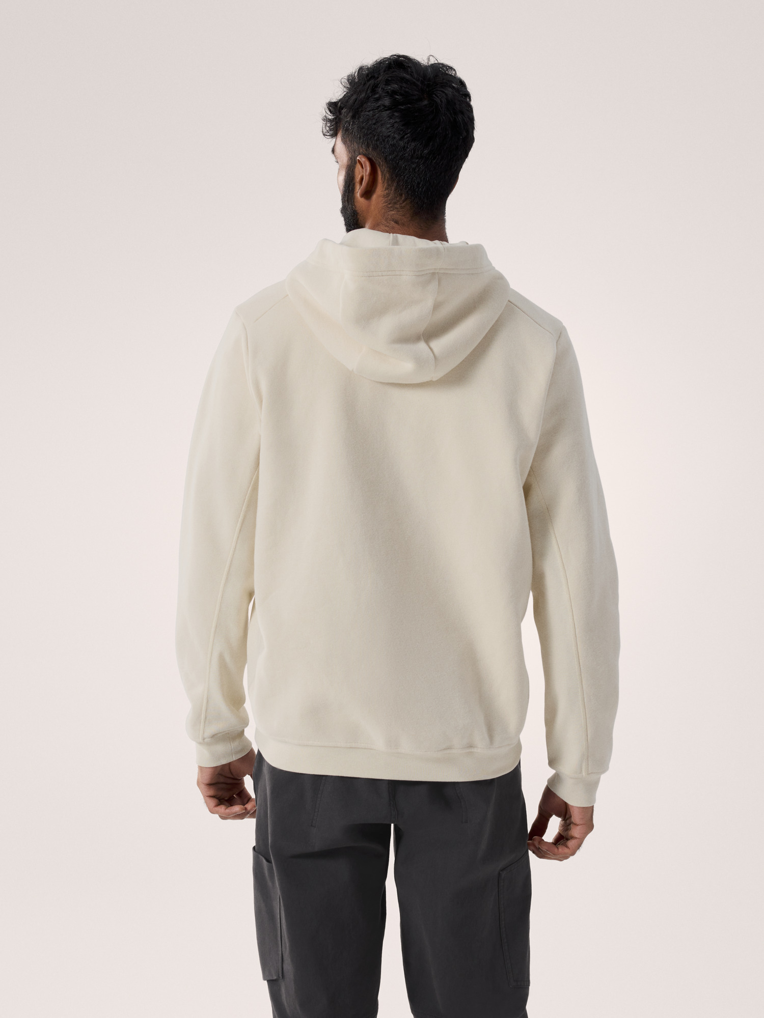 S26-X000009929-Emblem-Fleece- 