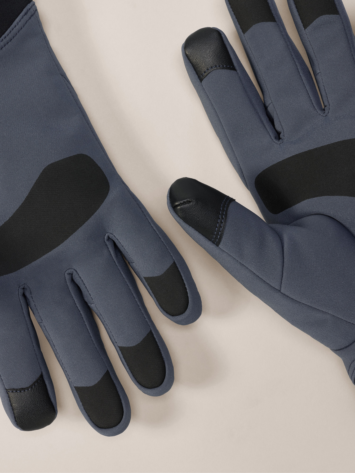 Gothic Glove | Arc'teryx Canada