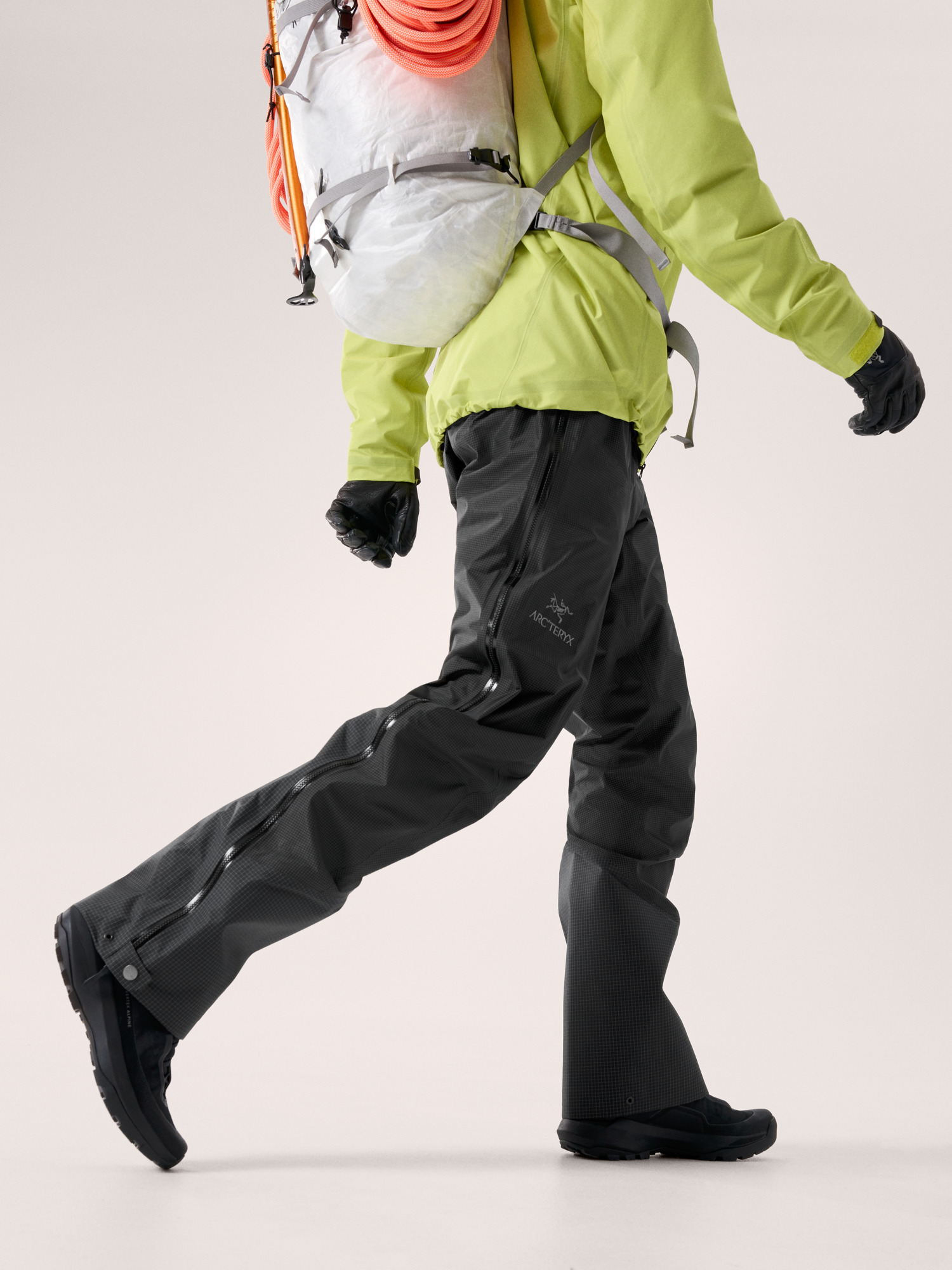 アークテリクス Alpha SL pants GORE-TEXブラック Arc'teryx Alpha SL Pants | Trekkinn