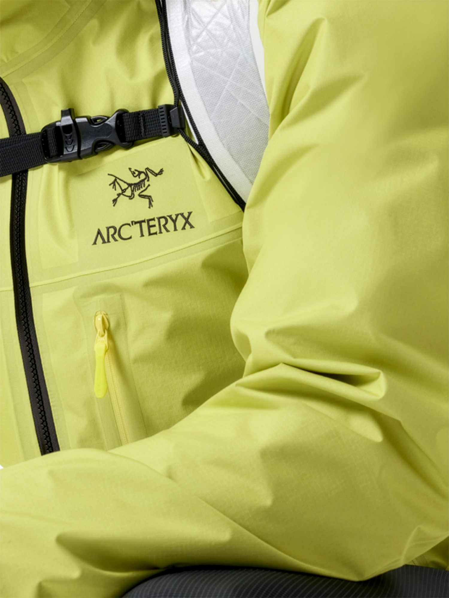 Alpha SL Jacket Men's | Arc'teryx Outlet