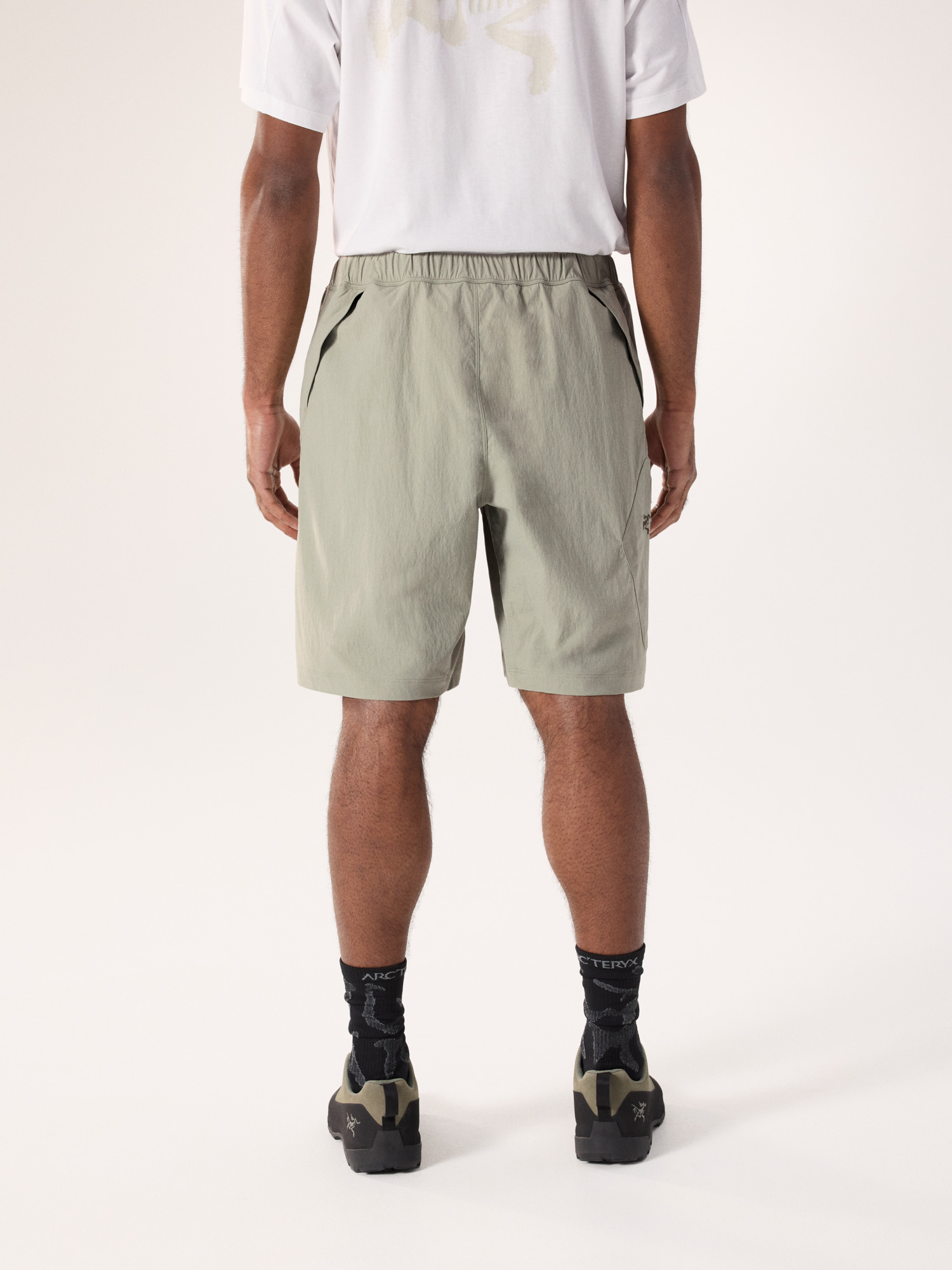 S26-X000010298-Konseal-Short-9