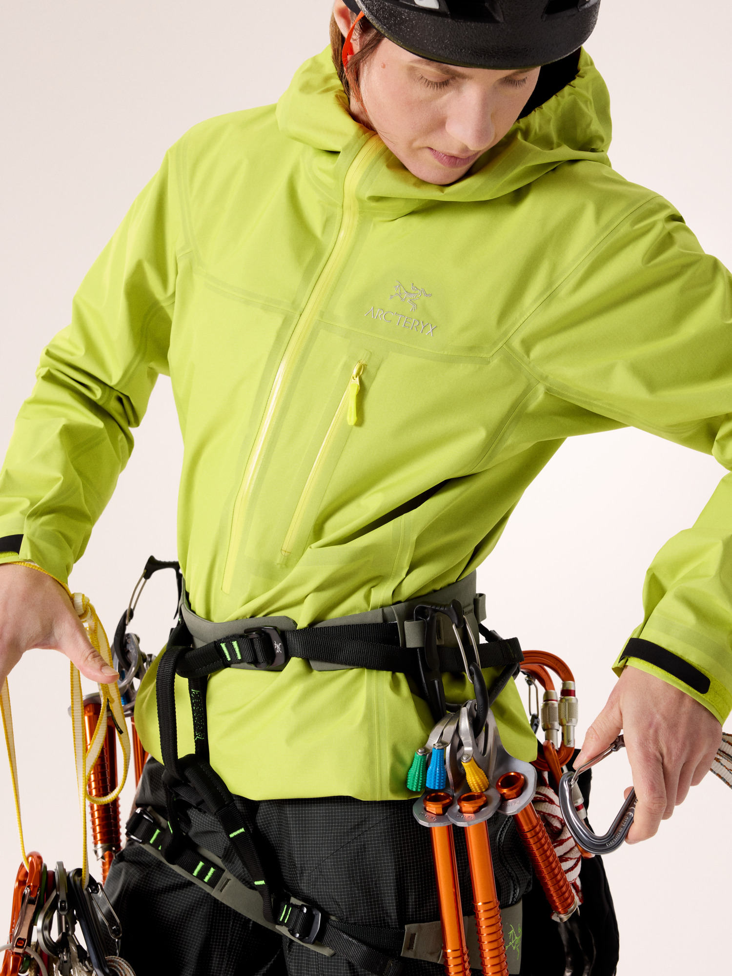 Alpha SL Anorak Women's | Arc'teryx United States Alpha SL Anorak Women's | Arc'teryx United States