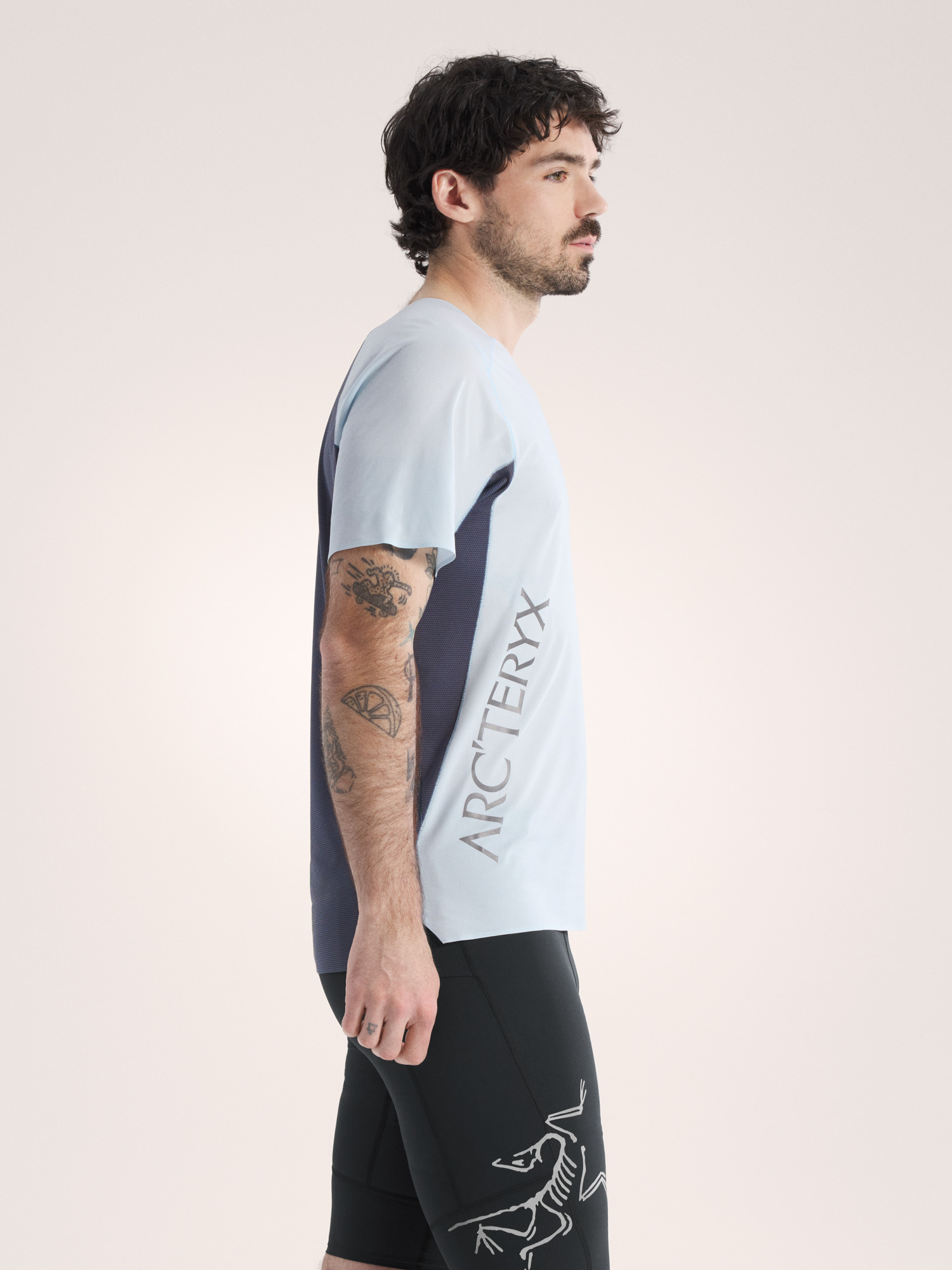 Downword SS T-Shirt W ダウンワード アークテリクス アークテリクス ARC'TERYX ノーバン ダウンワード ロゴ ショート