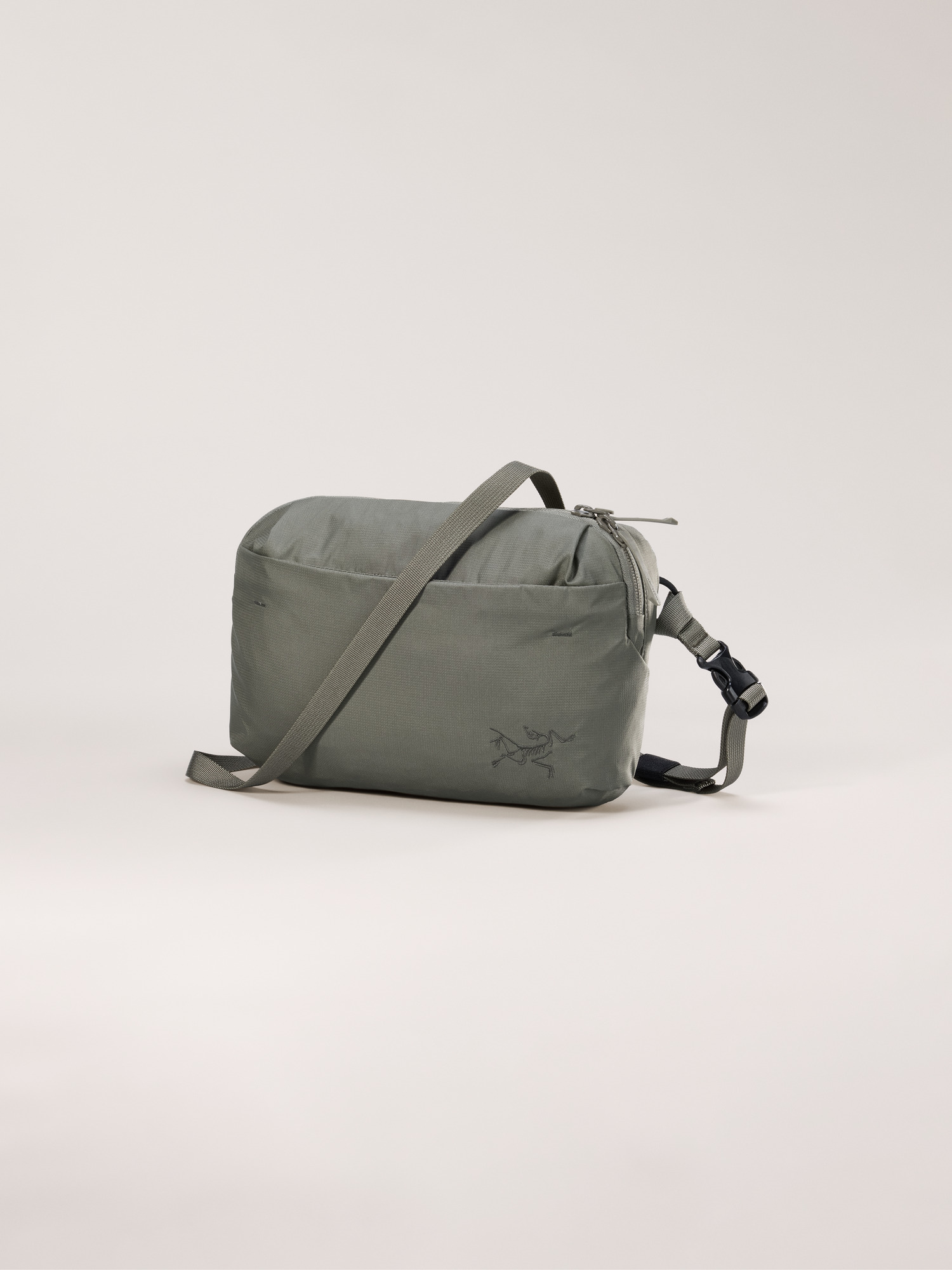 Heliad Crossbody Bag | Arc'teryx United States