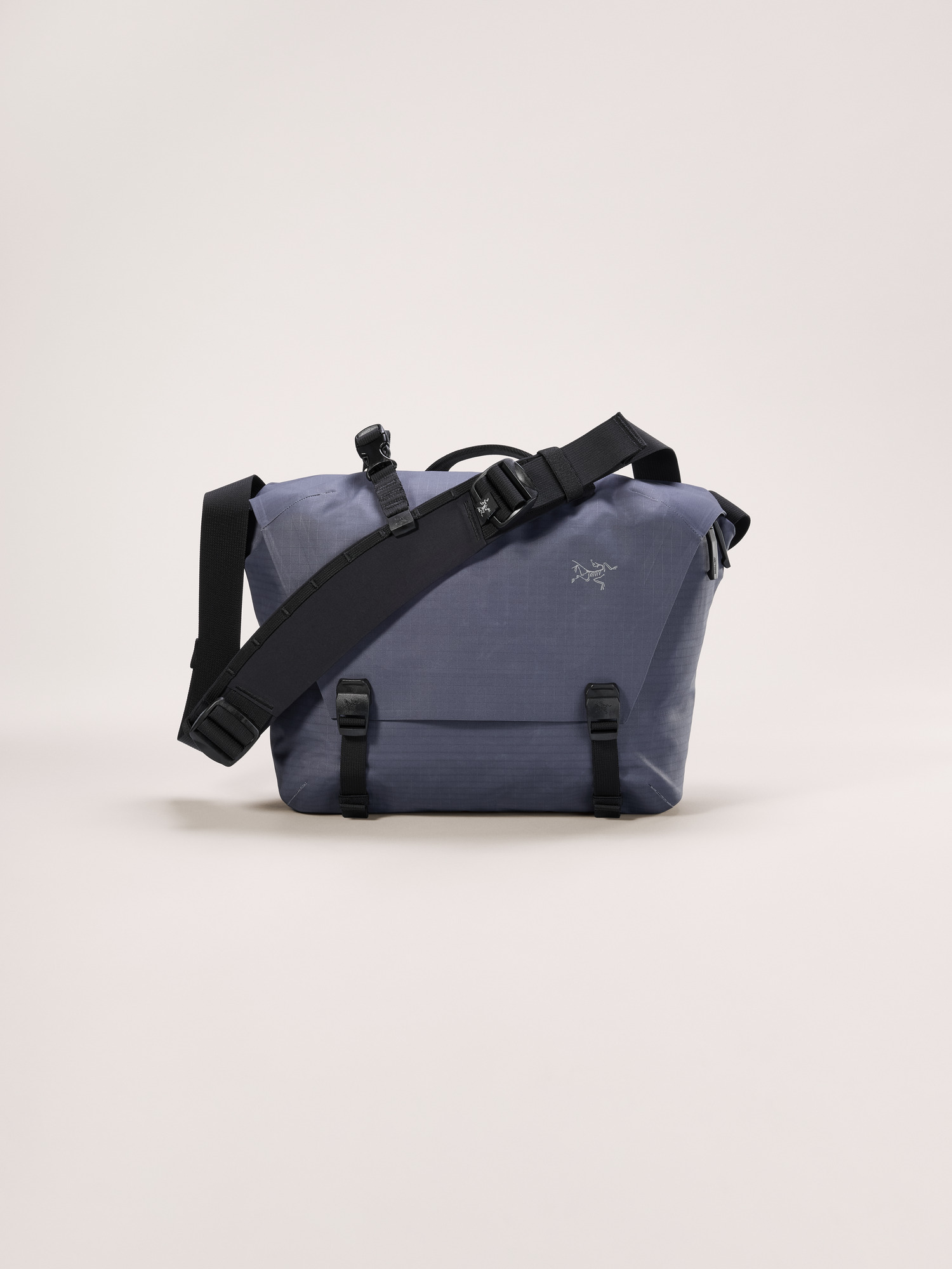 Granville 10 Courier Bag | Arc'teryx United States