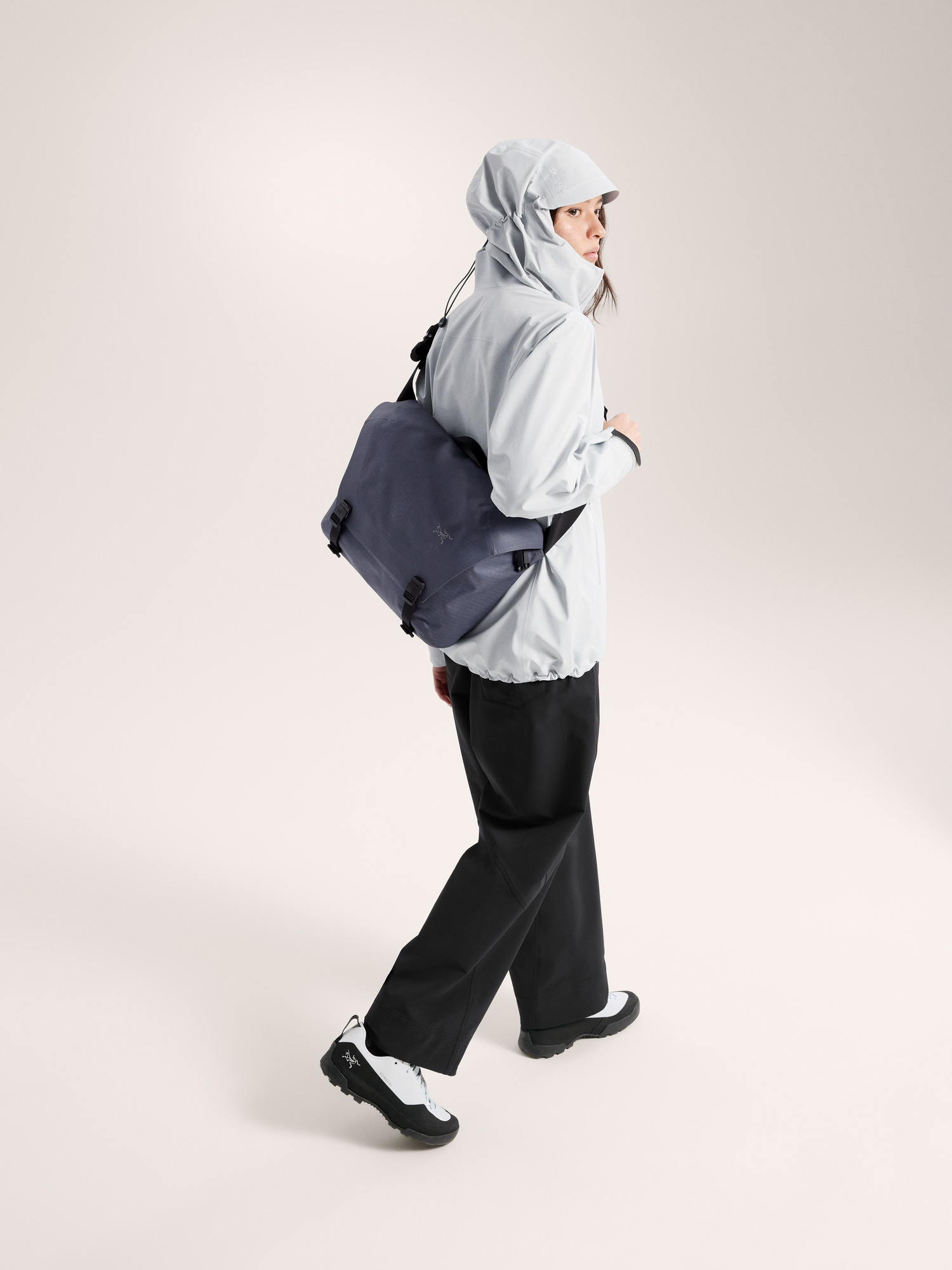 バッグ Arcteryx / Granville 10 Courier Bag Granville 10 Courier Bag | Arc'teryx United States
