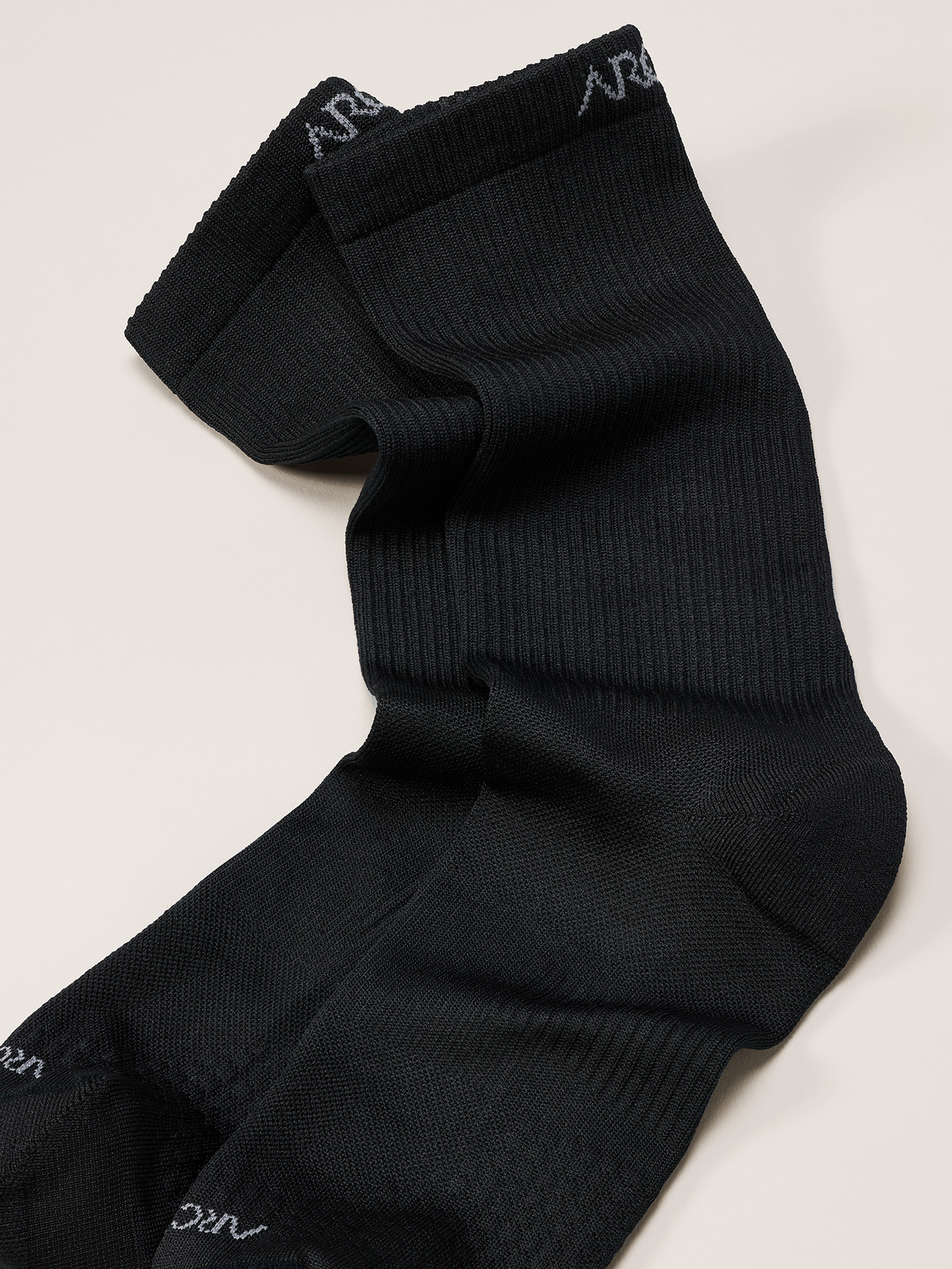 Synthetic Ultralightweight Mid Sock