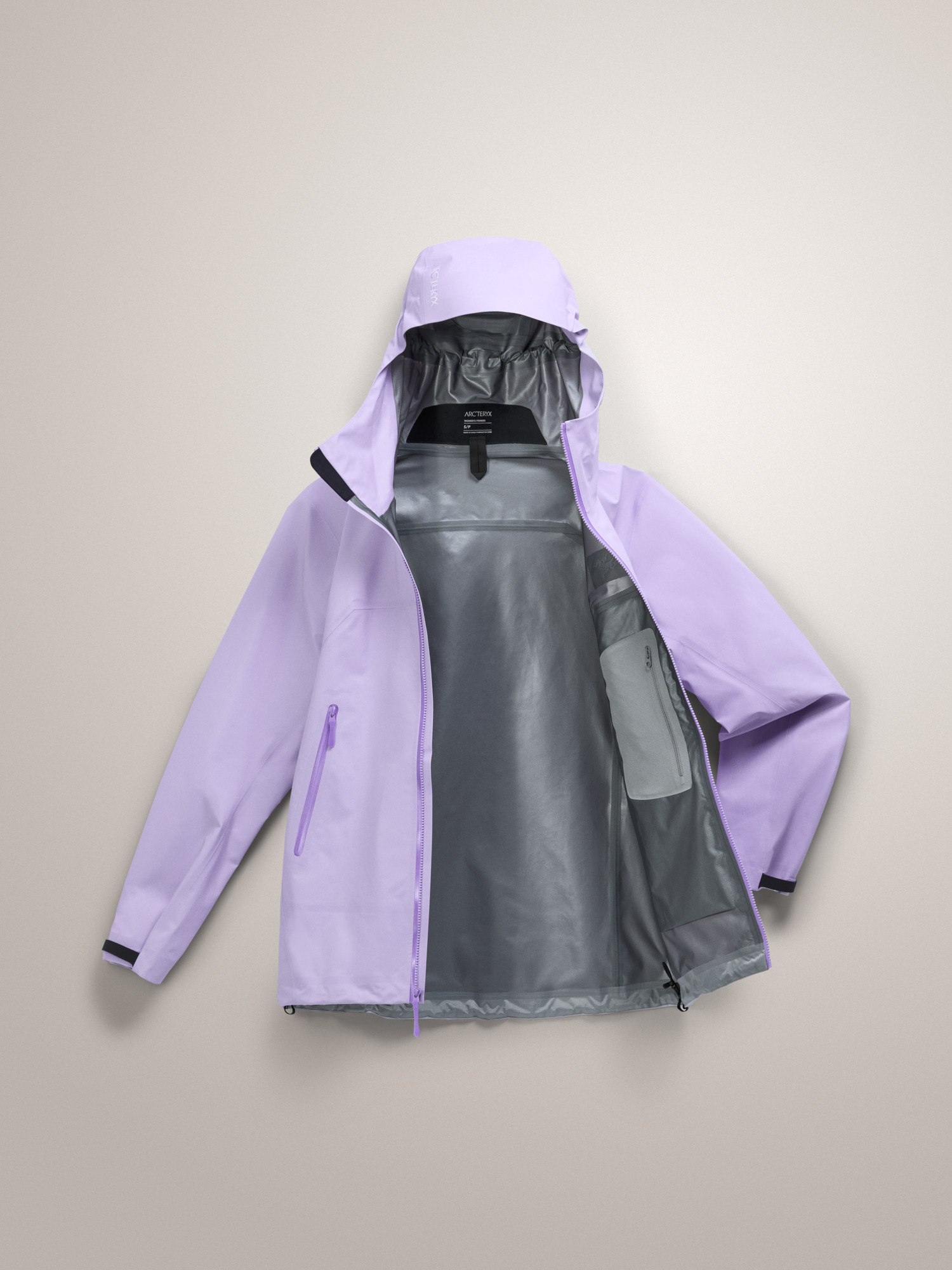 Beta Jacket Women's | Arc'teryx Canada