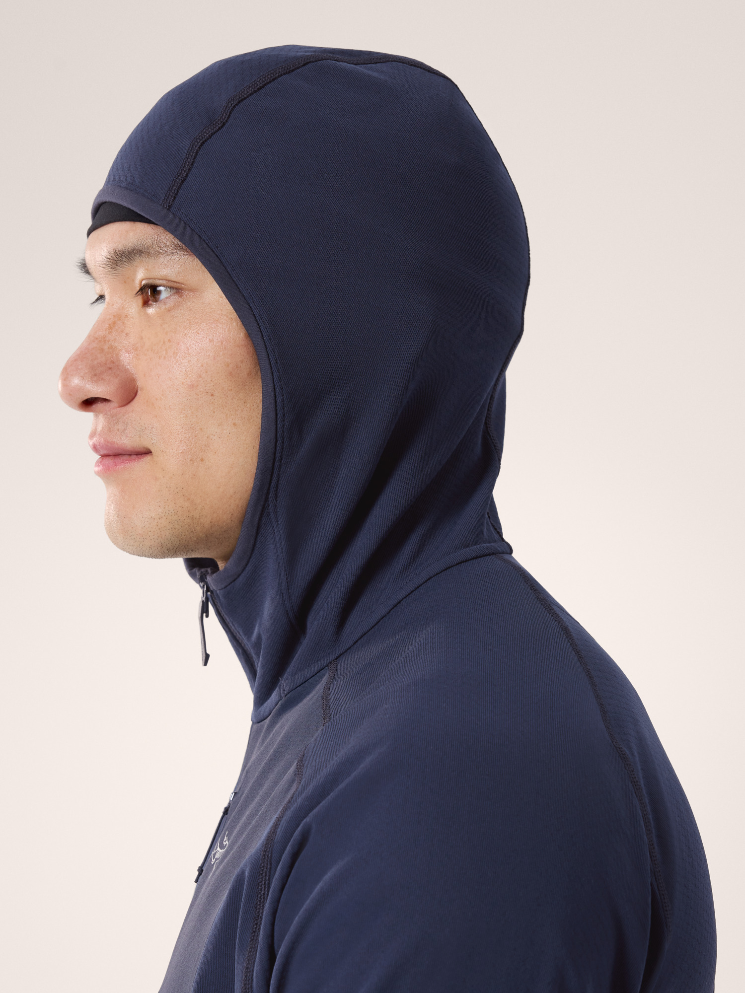 S26-X000010551-Delta-Hoody-